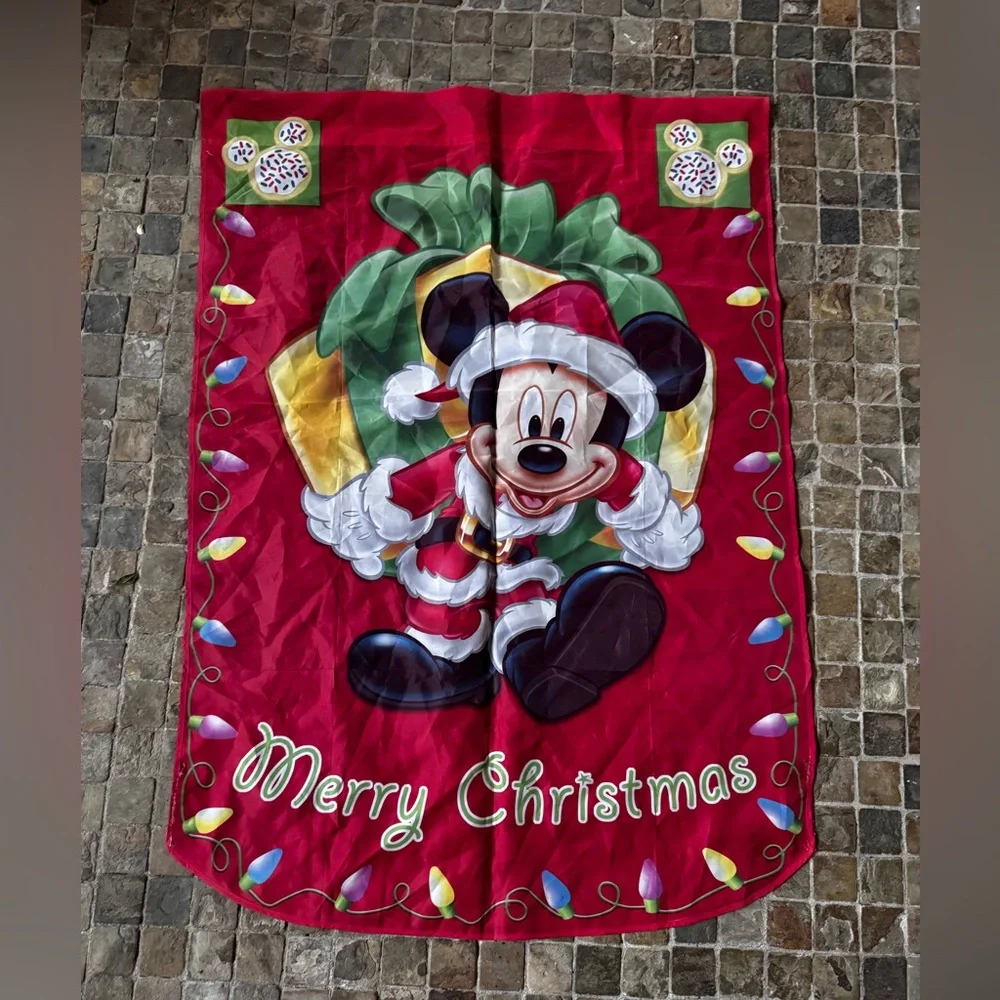 Disney Mickey Mouse Christmas house flag